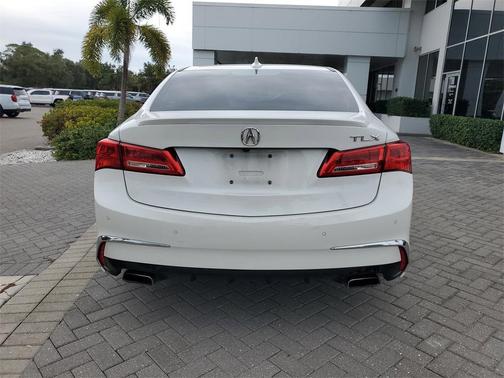 2019 Acura TLX V6 Advance