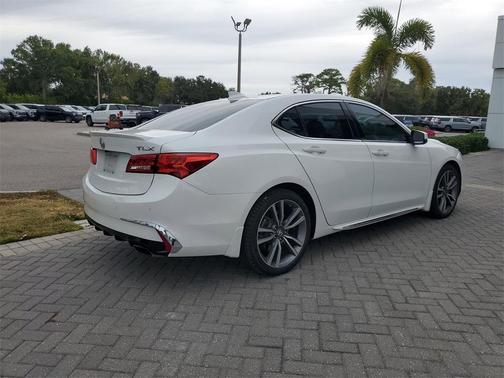 2019 Acura TLX V6 Advance