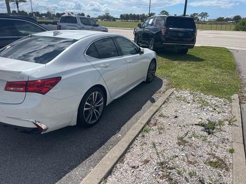 2019 Acura TLX V6 Advance