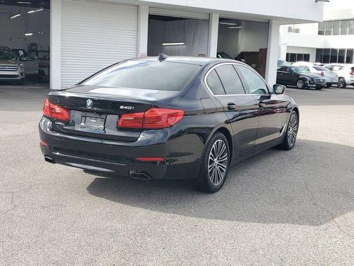 Jet Black 2020 BMW 540 i