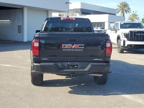 Onyx Black 2025 GMC Canyon AT4