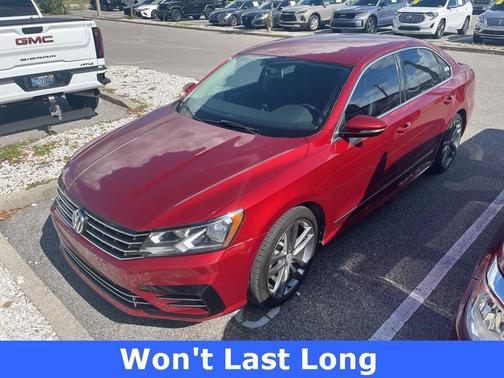 2016 Volkswagen Passat 1.8T R-Line w/ Comfort