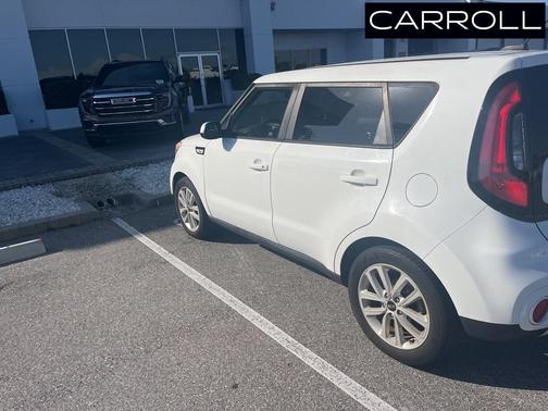 2017 Kia Soul +