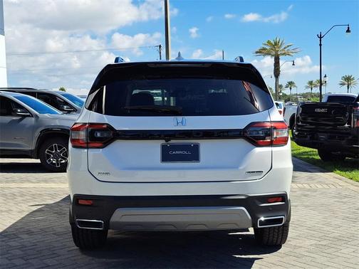 2024 Honda Pilot Touring