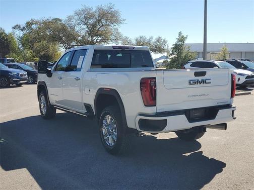 2024 GMC Sierra 2500 Denali Ultimate