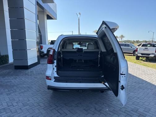 2022 Lexus GX 460 Luxury