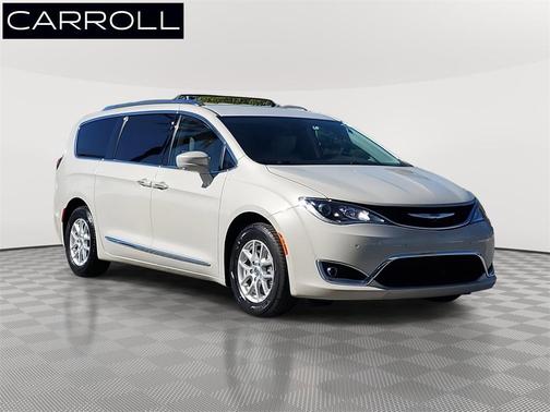 2020 Chrysler Pacifica Touring-L