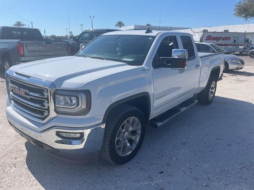 2017 GMC Sierra 1500 SLT