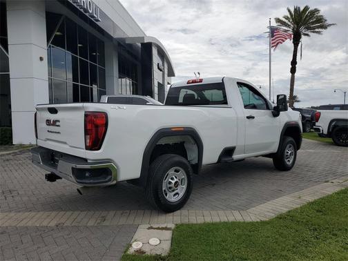 2024 GMC Sierra 2500 Pro