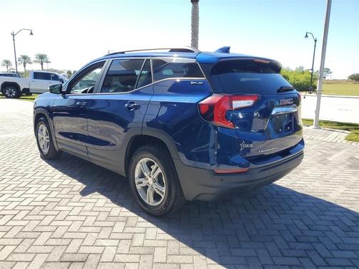 2021 GMC Yukon SLE