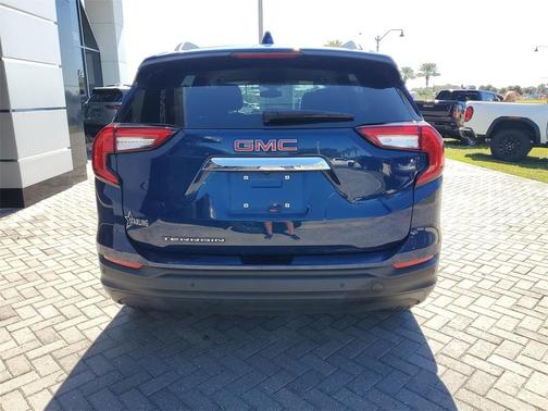 2021 GMC Yukon SLE