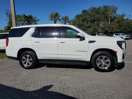 2021 GMC Yukon SLE