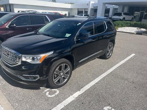 Ebony Twilight Metallic 2019 GMC Acadia Denali