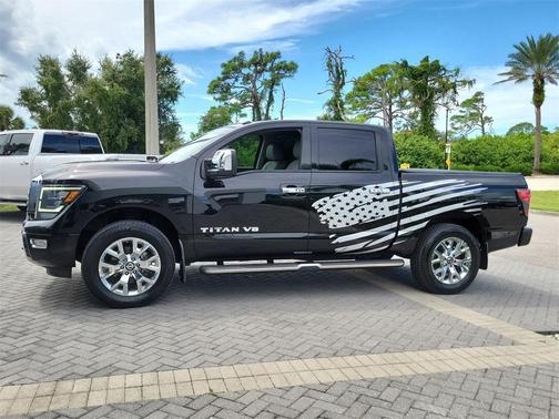 2020 Nissan Titan SL