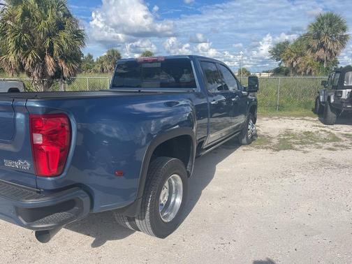 2024 Chevrolet Silverado 3500 High Country