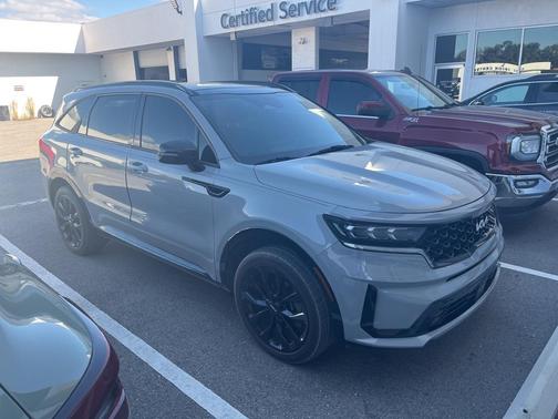2022 Kia Sorento SX