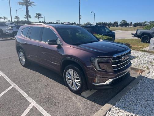 2024 GMC Acadia Elevation