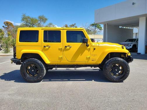 2015 Jeep Wrangler Unlimited Sahara