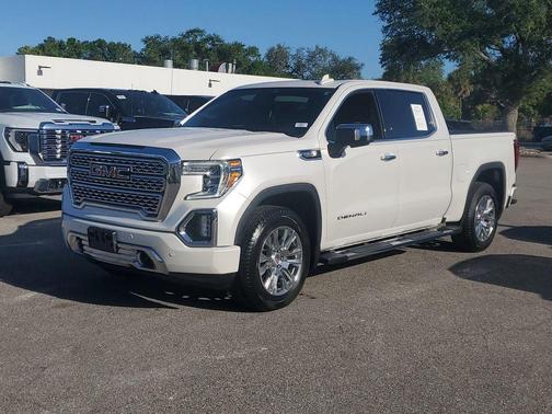 White Frost Tri-Coat 2022 GMC Sierra 1500 Limited Denali