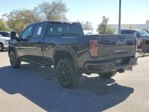 2024 GMC Sierra 2500 AT4