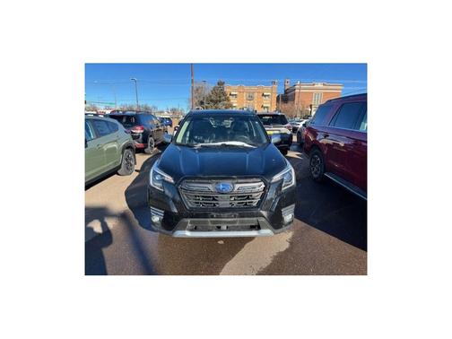 Crystal Black Silica 2022 Subaru Forester Touring