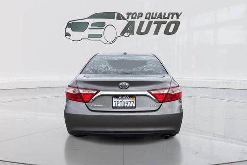 2016 Toyota Camry XLE
