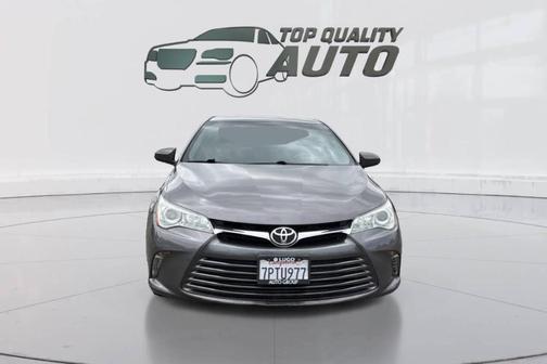 2016 Toyota Camry XLE