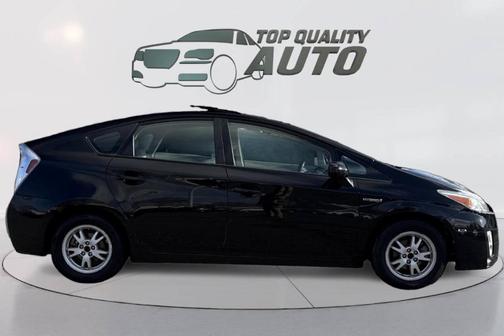 2010 Toyota Prius III