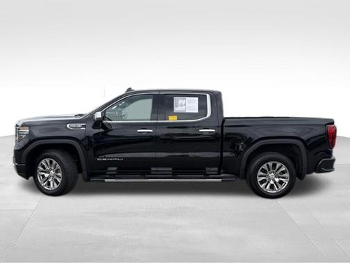 Onyx Black 2022 GMC Sierra 1500 Denali