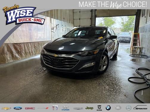 Shadow Gray Metallic 2019 Chevrolet Malibu LS