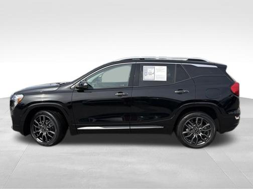 Ebony Twilight Metallic 2022 GMC Terrain Denali