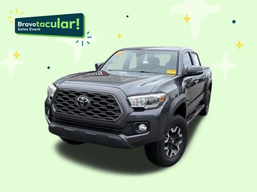 White 2022 Toyota Tacoma SR