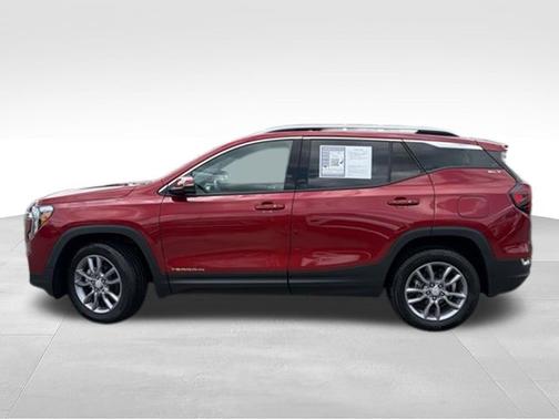 Volcanic Red Tintcoat 2024 GMC Terrain SLT