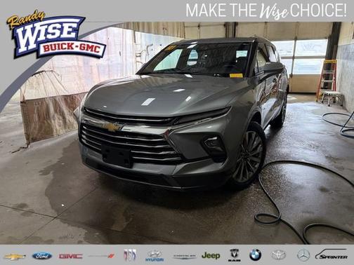 Sterling Metallic 2024 Chevrolet Blazer Premier