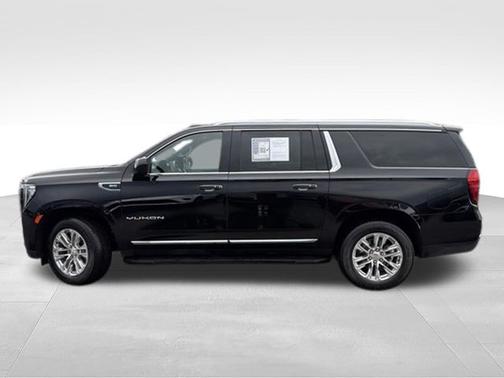 Onyx Black 2023 GMC Yukon XL SLT