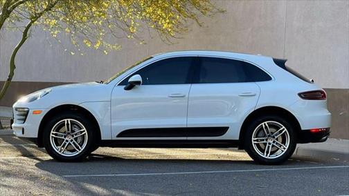2016 Porsche Macan S