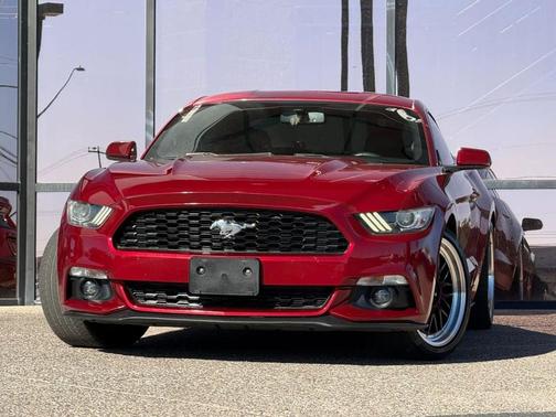 2017 Ford Mustang EcoBoost