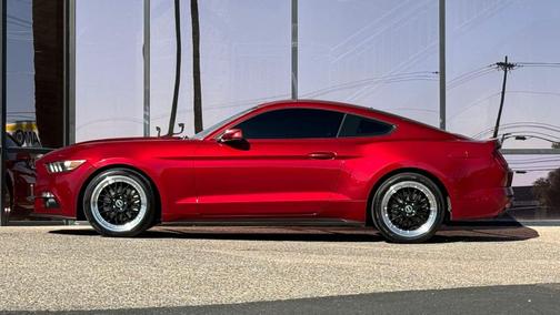 2017 Ford Mustang EcoBoost