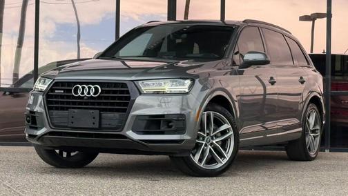 Graphite Gray Metallic 2017 Audi Q7 3.0T Prestige