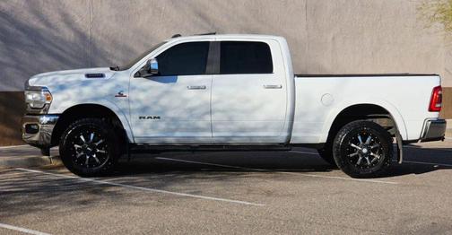2019 RAM 3500 Laramie Crew Cab 4x4 6'4' Box