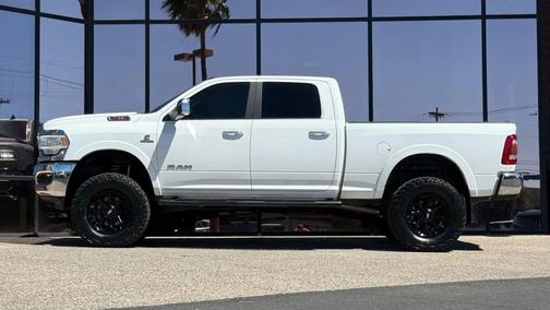 2019 RAM 3500 Laramie Crew Cab 4x4 6'4' Box