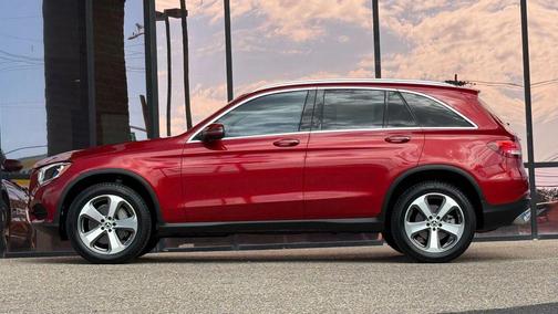 2018 Mercedes-Benz GLC 300 Base