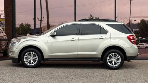 Champagne Silver Metallic 2016 Chevrolet Equinox LT
