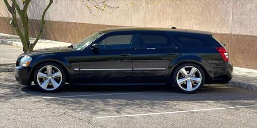 2005 Dodge Magnum RT