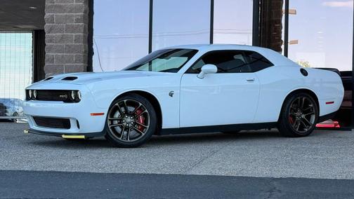 White Knuckle Clearcoat 2021 Dodge Challenger SRT Hellcat