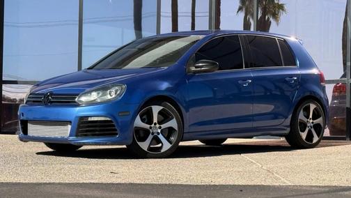 2013 Volkswagen Golf R 4-Door