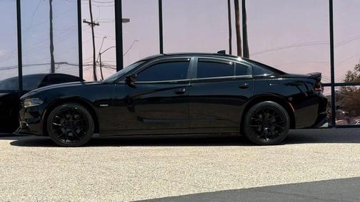 2016 Dodge Charger Road/Track