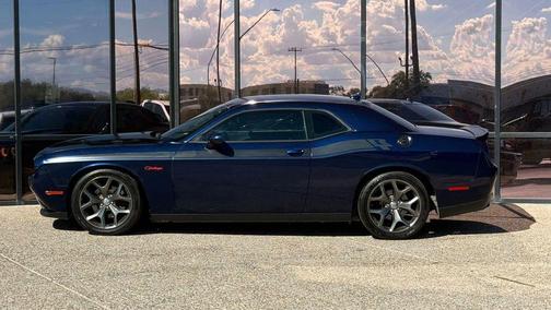 2015 Dodge Challenger R/T Plus
