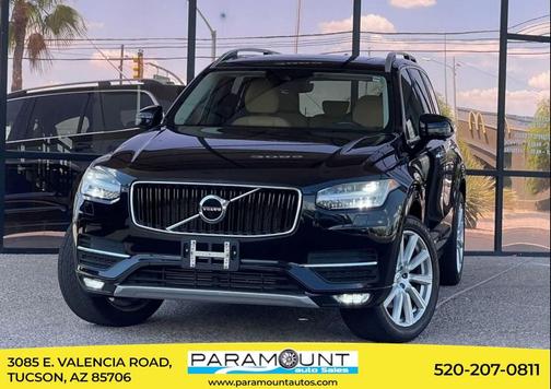 2016 Volvo XC90 T6 Momentum