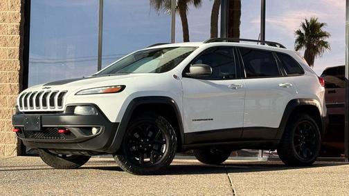 2018 Jeep Cherokee Trailhawk